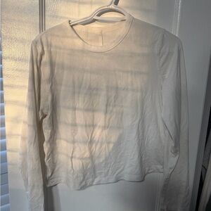 Women’s Long-Sleeve Crewneck Cropped Long Sleeve